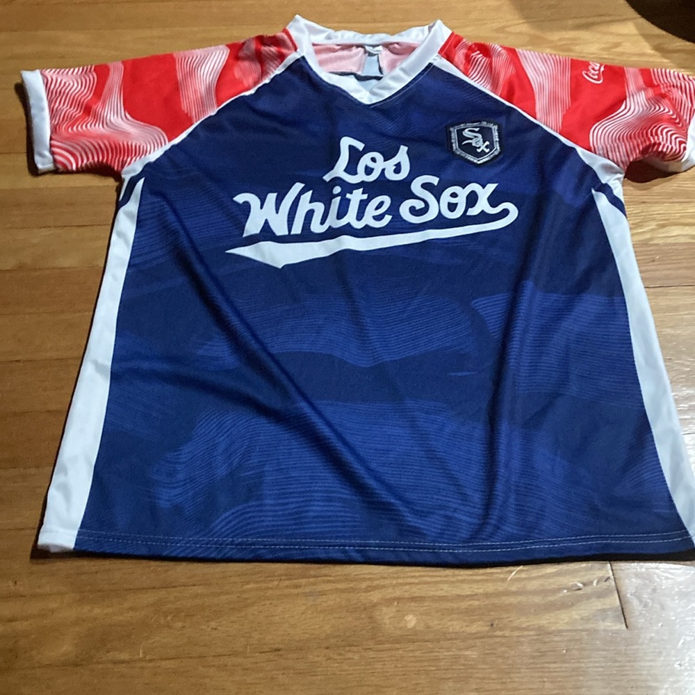 Chicago White Sox soccer jersey size medium polyester